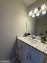 6 Wosniak Ct in Trenton, NJ - Building Photo - Building Photo