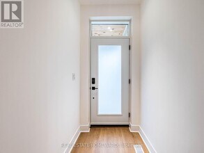 66 Melville Ave in Toronto, ON - Building Photo - Building Photo