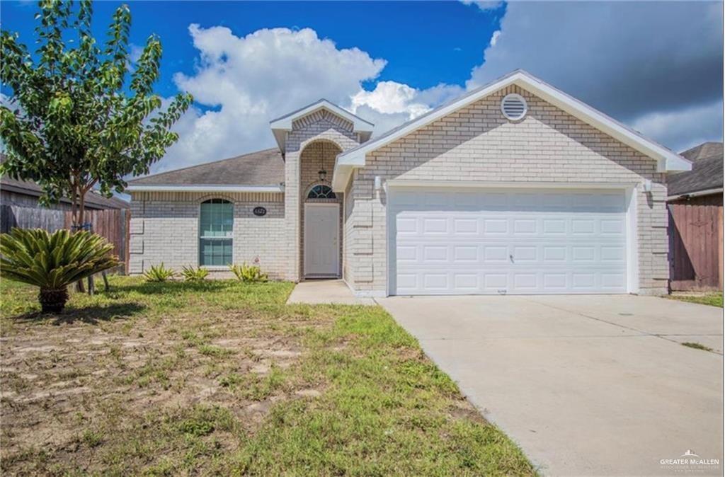 13 Sandpiper Ave in McAllen, TX - Building Photo
