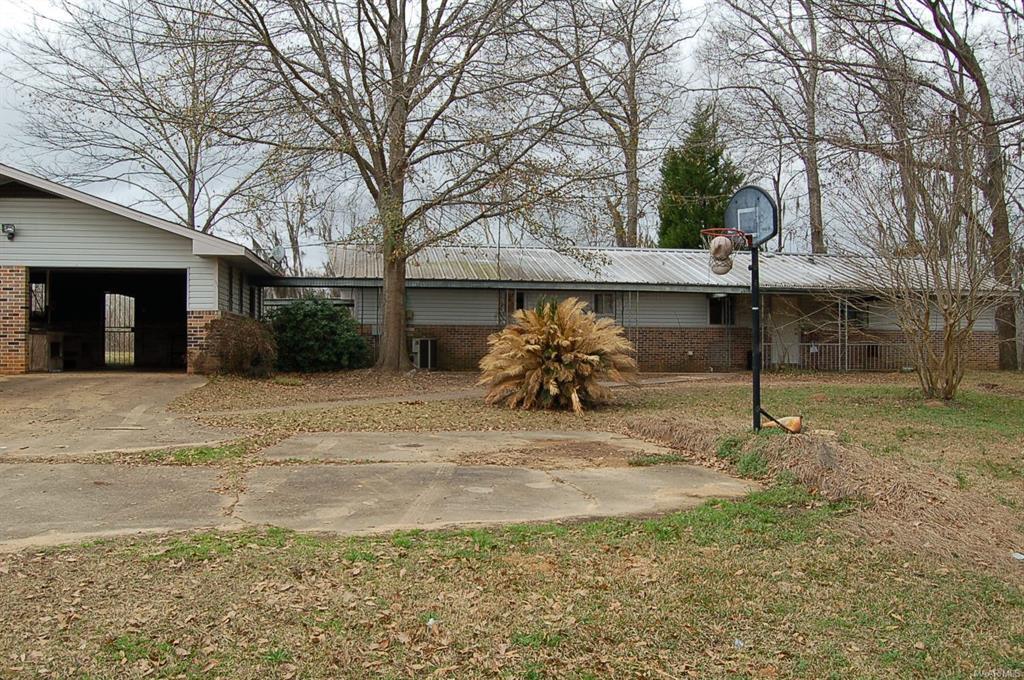 5730 Washington Ferry Rd in Montgomery, AL - Building Photo