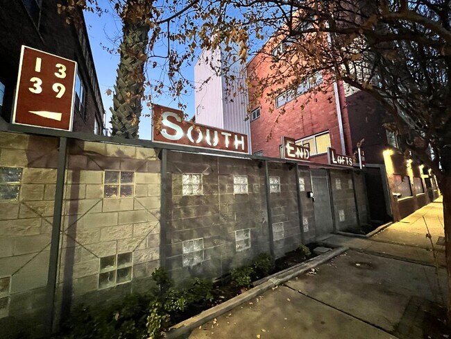 1331 S Flores St in San Antonio, TX - Building Photo - Building Photo