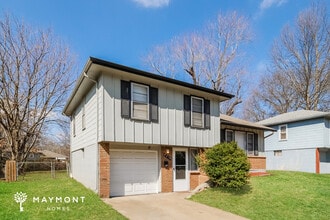 9310 Palmer Ave, Unit 1127-22 in Kansas City, MO - Foto de edificio - Building Photo