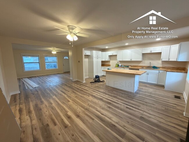 703 W 7th St in Fulton, MO - Building Photo - Building Photo