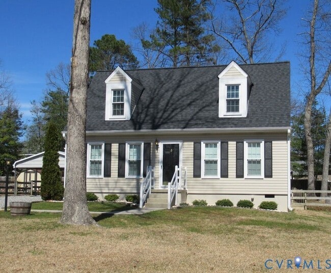 10424 Ridgerun Rd in Chesterfield, VA - Building Photo - Building Photo