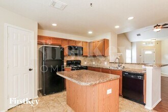 18490 Sunrise Pines Dr in Montgomery, TX - Building Photo - Building Photo