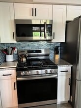 127 E Silver Sands Dr in San Antonio, TX - Foto de edificio - Building Photo