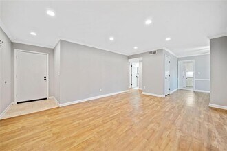 188 Triumph Dr NW in Atlanta, GA - Building Photo - Building Photo