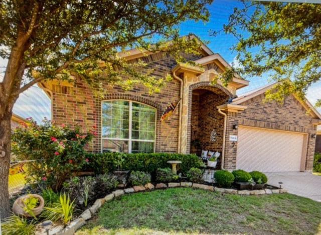 1044 Jodie Dr in Weatherford, TX - Building Photo - Building Photo