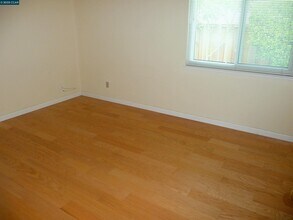 338 Newcastle Ln in Danville, CA - Building Photo - Building Photo