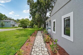 3710 W Griflow St in Tampa, FL - Building Photo - Building Photo