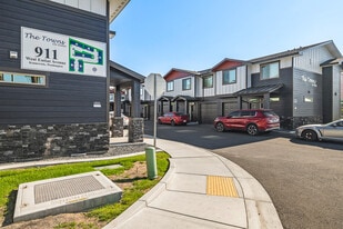 The Towns on Entiat in Kennewick, WA - Building Photo