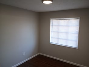 1317 Fernwood Dr in Jackson, MS - Building Photo - Building Photo