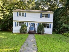 10 Hammond Dr, Unit B in Gansevoort, NY - Building Photo