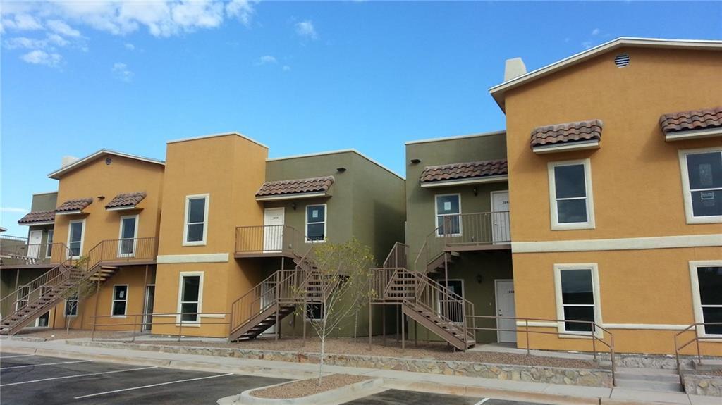 5030 Fairbanks Dr in El Paso, TX - Building Photo