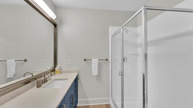 2901 Indiana St in Dallas, TX - Building Photo - Building Photo