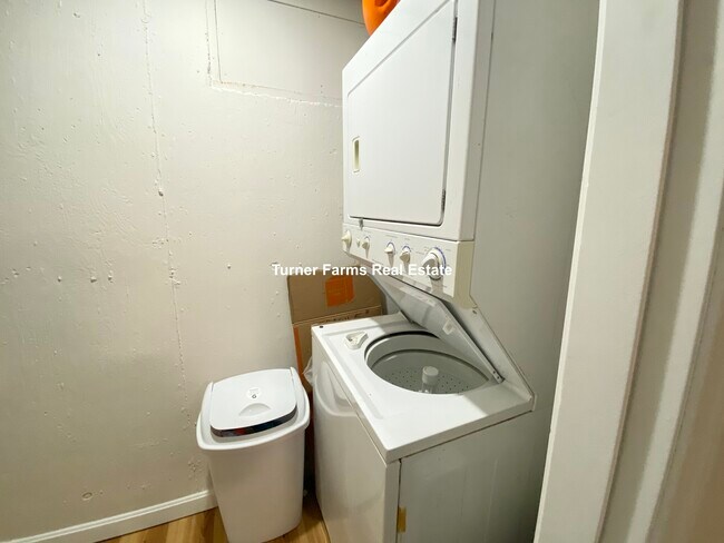 175 Sydney St, Unit 2 in Boston, MA - Building Photo - Building Photo