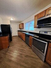 664 Mitscher Dr in Brunswick, GA - Building Photo - Building Photo