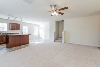 60 Sharp Way in Cartersville, GA - Foto de edificio - Building Photo