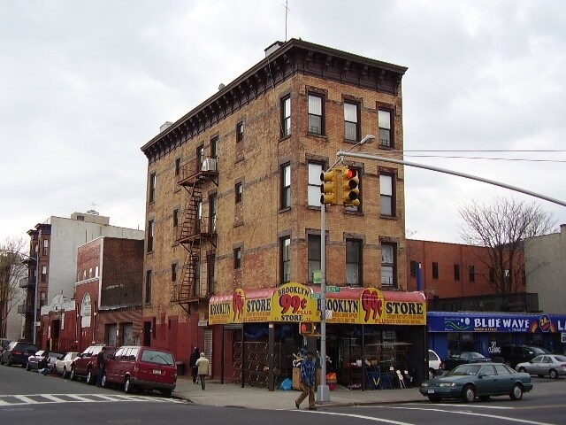 73 Ralph Ave in Brooklyn, NY - Building Photo