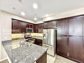 44064 Calle Luz in Temecula, CA - Foto de edificio - Building Photo