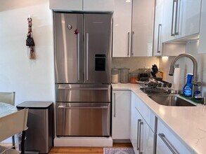98 E Border Rd in Malden, MA - Building Photo - Building Photo