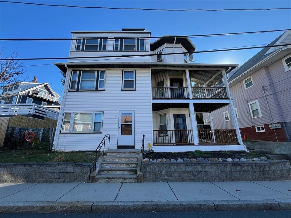56 Park Ave-Unit -1 in Winthrop, MA - Building Photo