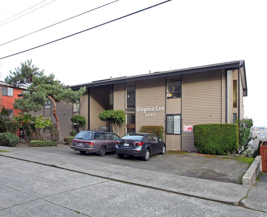 2020 Waverly Pl N in Seattle, WA - Foto de edificio