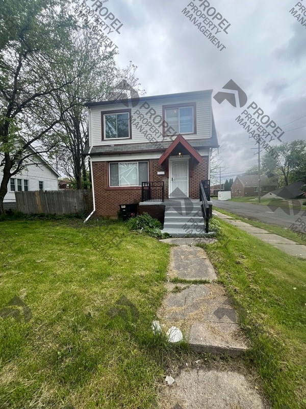 19269 Hawthorne St in Highland Park, MI - Building Photo - Building Photo