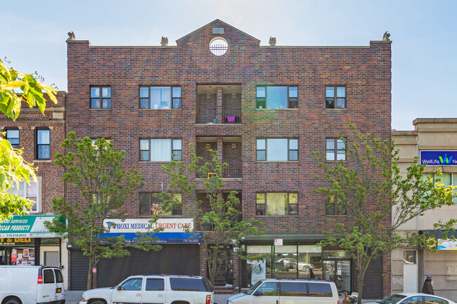 1665 Bedford Ave in Brooklyn, NY - Foto de edificio - Building Photo