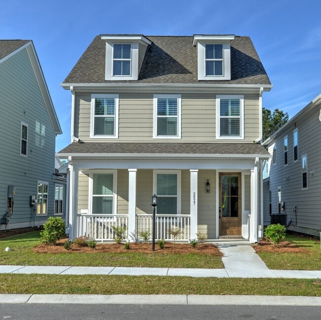 property at 2027 Blue Bayou Blvd