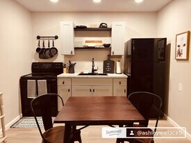 303 Hill St in Williamson, WV - Building Photo