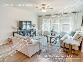 2304 Spoonbill Dr in Princeton, TX - Foto de edificio - Building Photo
