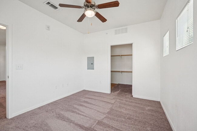 Oak Valley Apartments