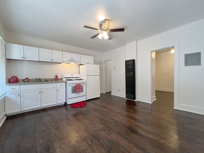 property at 1238 E 7th St