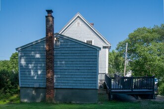 23 Walnut St in Danvers, MA - Building Photo - Building Photo