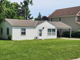 441 Linden Ln in Antioch, IL - Building Photo