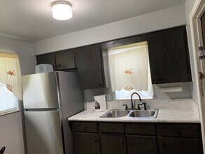 207 Terry Ln in Sanford, FL - Foto de edificio - Building Photo