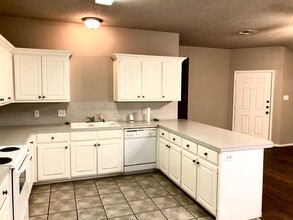 2602 81st St in Lubbock, TX - Building Photo - Building Photo