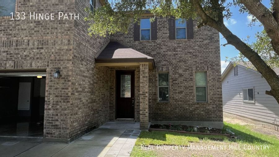 133 Hinge Path in Cibolo, TX - Building Photo