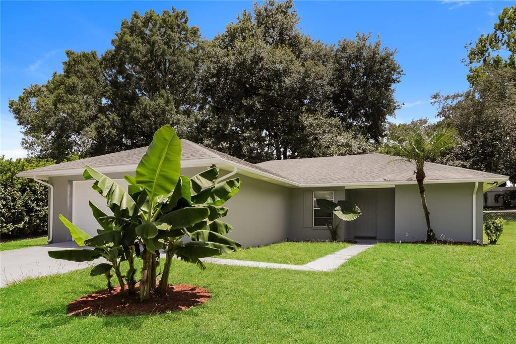 5525 Southgrove Ct in Lakeland, FL - Building Photo