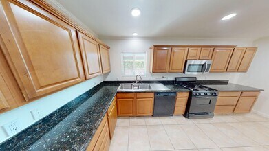 4933 63rd St in San Diego, CA - Building Photo - Building Photo