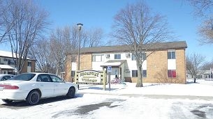 Broadway Village in Milford, IA - Building Photo