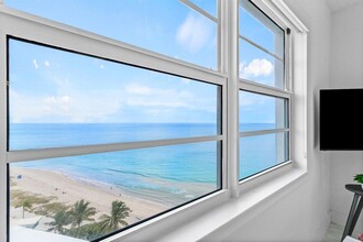 1500 S Ocean Blvd, Unit 1403 in Pompano Beach, FL - Foto de edificio - Building Photo