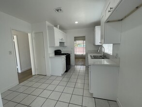 12212 Everest St in Norwalk, CA - Building Photo - Building Photo