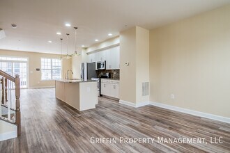 7210 Wood Trail Dr in Lanham, MD - Building Photo - Building Photo