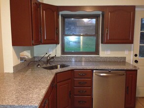 442 Iberia St in Pittsburgh, PA - Foto de edificio - Building Photo