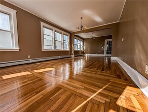 364 Academy Ave in Providence, RI - Building Photo - Building Photo