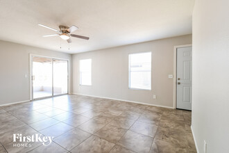 1430 E Topeka Dr in Phoenix, AZ - Building Photo - Building Photo