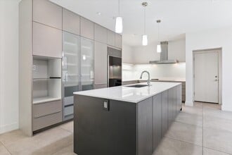 1222 Marconi St in Houston, TX - Foto de edificio - Building Photo