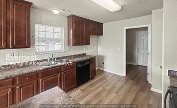 2513 Slate Dr SW in Huntsville, AL - Foto de edificio - Building Photo